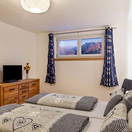 Chalet Aus Holz جارمش بارتنكيرشن المظهر الخارجي الصورة