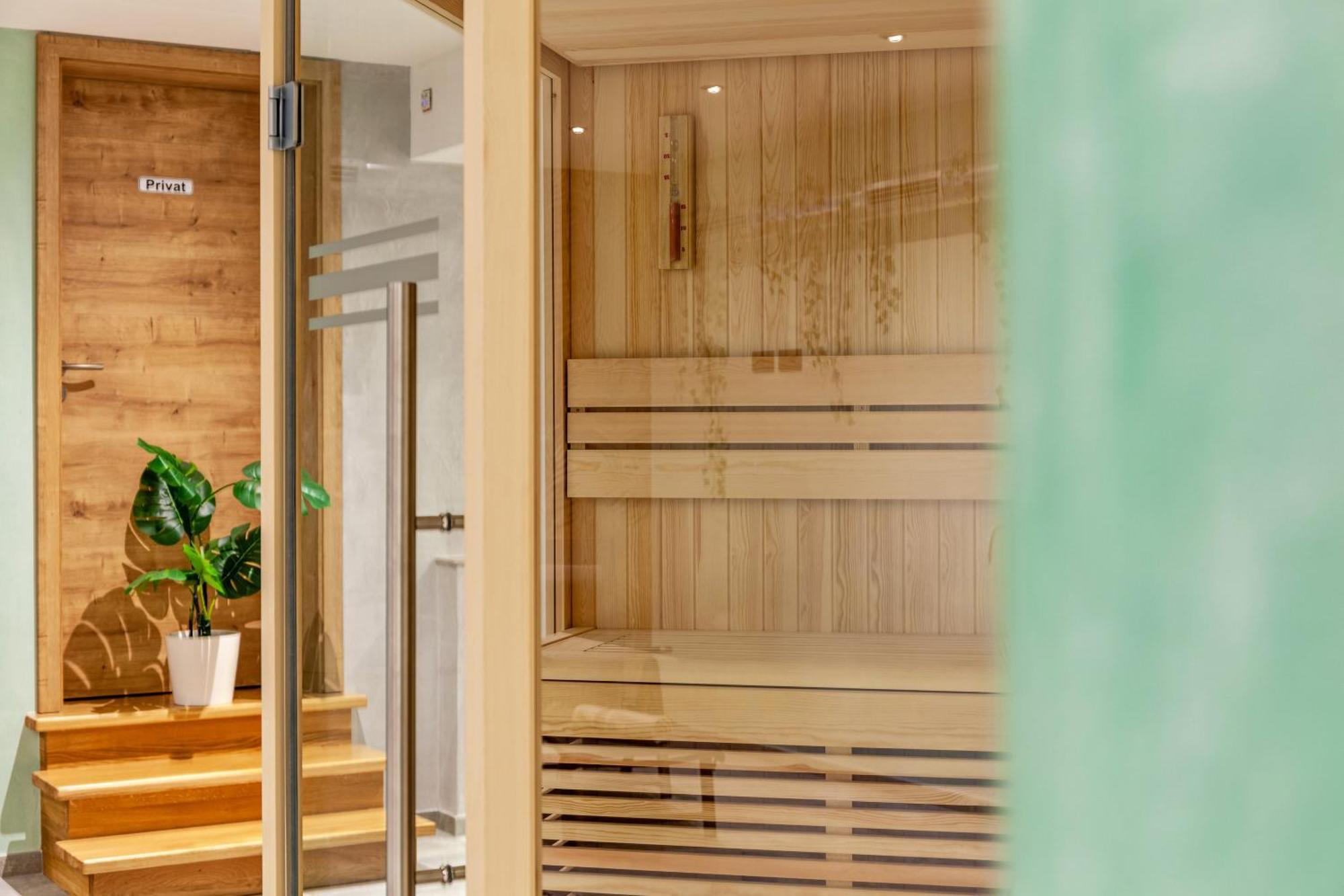 Chalet Aus Holz جارمش بارتنكيرشن المظهر الخارجي الصورة
