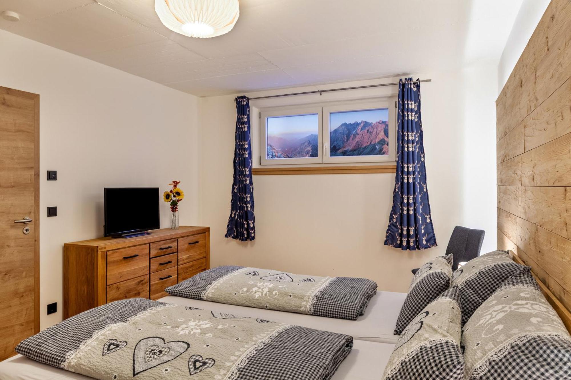 Chalet Aus Holz جارمش بارتنكيرشن المظهر الخارجي الصورة
